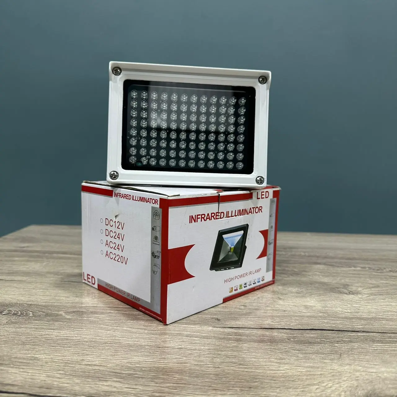 INFRARED ILLUMINATOR IR 96LAMP ICAMI HIGH POWER IR LED LIGHTS FOR SECURITY CAMERA